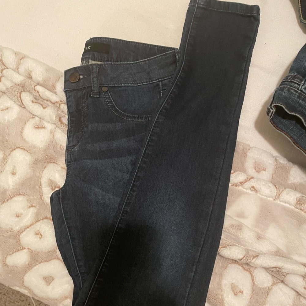 Dark blue joes jeans